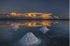 Uyuni salt mounts.